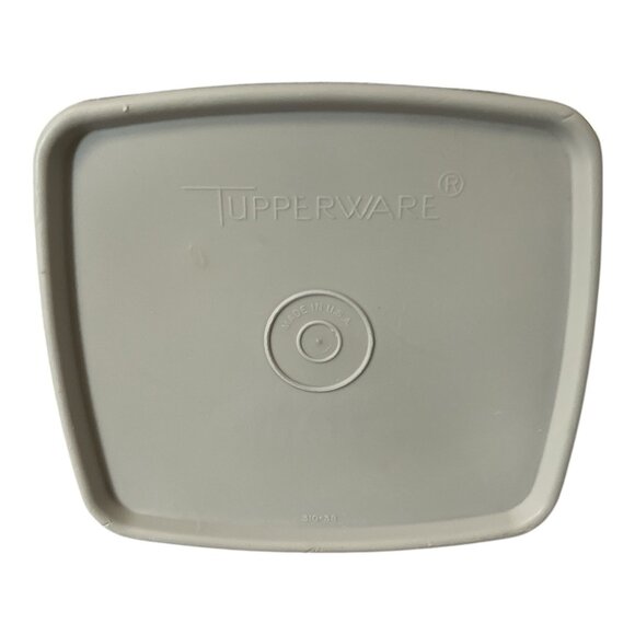 Vintage Tupperware Square Container with Light Gray Lid – Translucent White - Picture 3 of 4